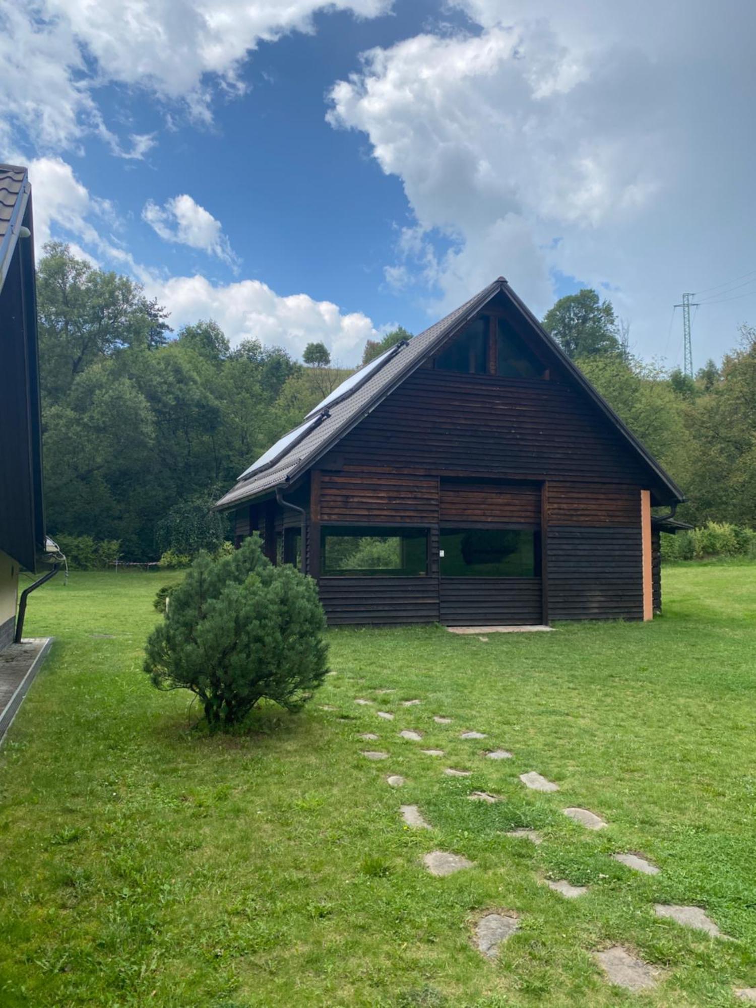 Hotel Sipox Strba Bagian luar foto