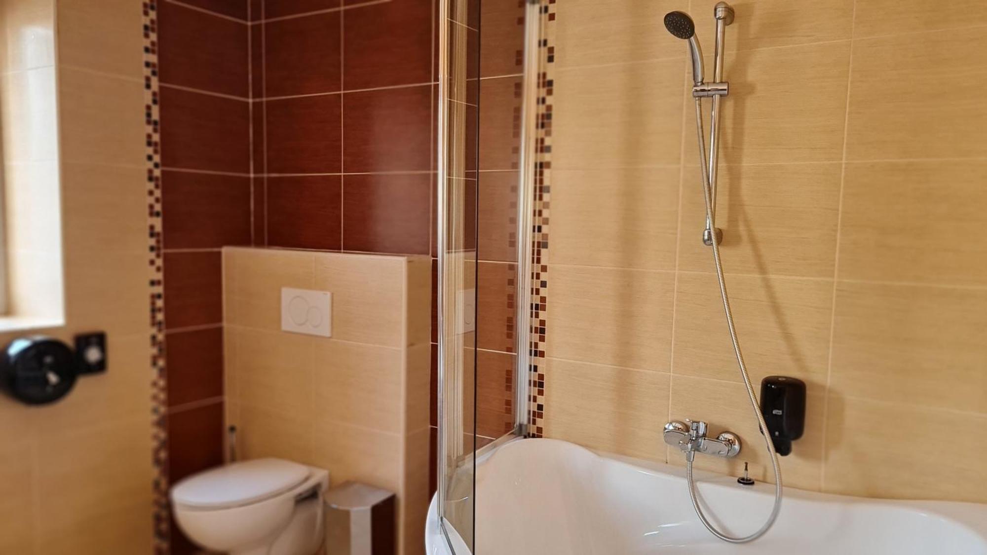 Hotel Sipox Strba Bagian luar foto