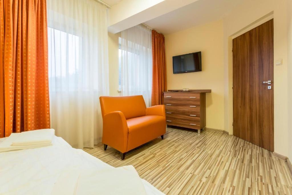 Hotel Sipox Strba Bagian luar foto