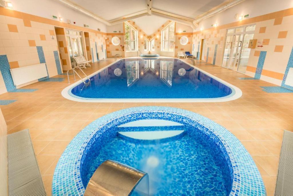 Hotel Sipox Strba Bagian luar foto